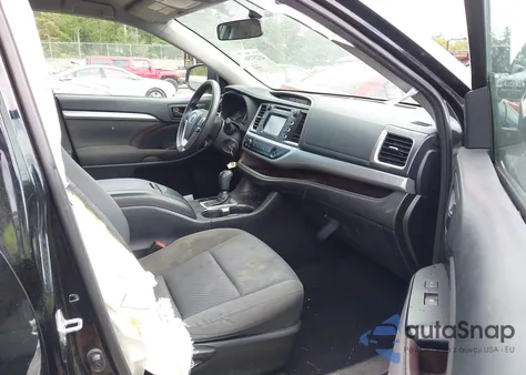 2015 Toyota Highlander Le V6 из США, поврежденный, VIN 5TDBKRFH9FS175728